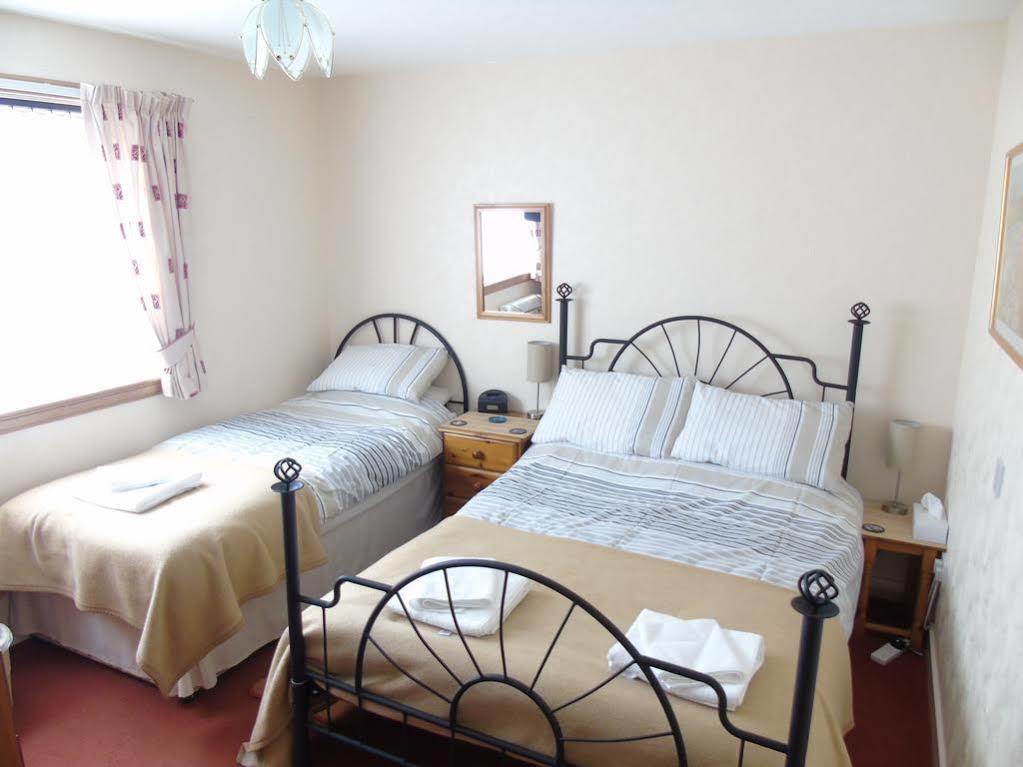 Jomarnic B&B Lossiemouth Ngoại thất bức ảnh